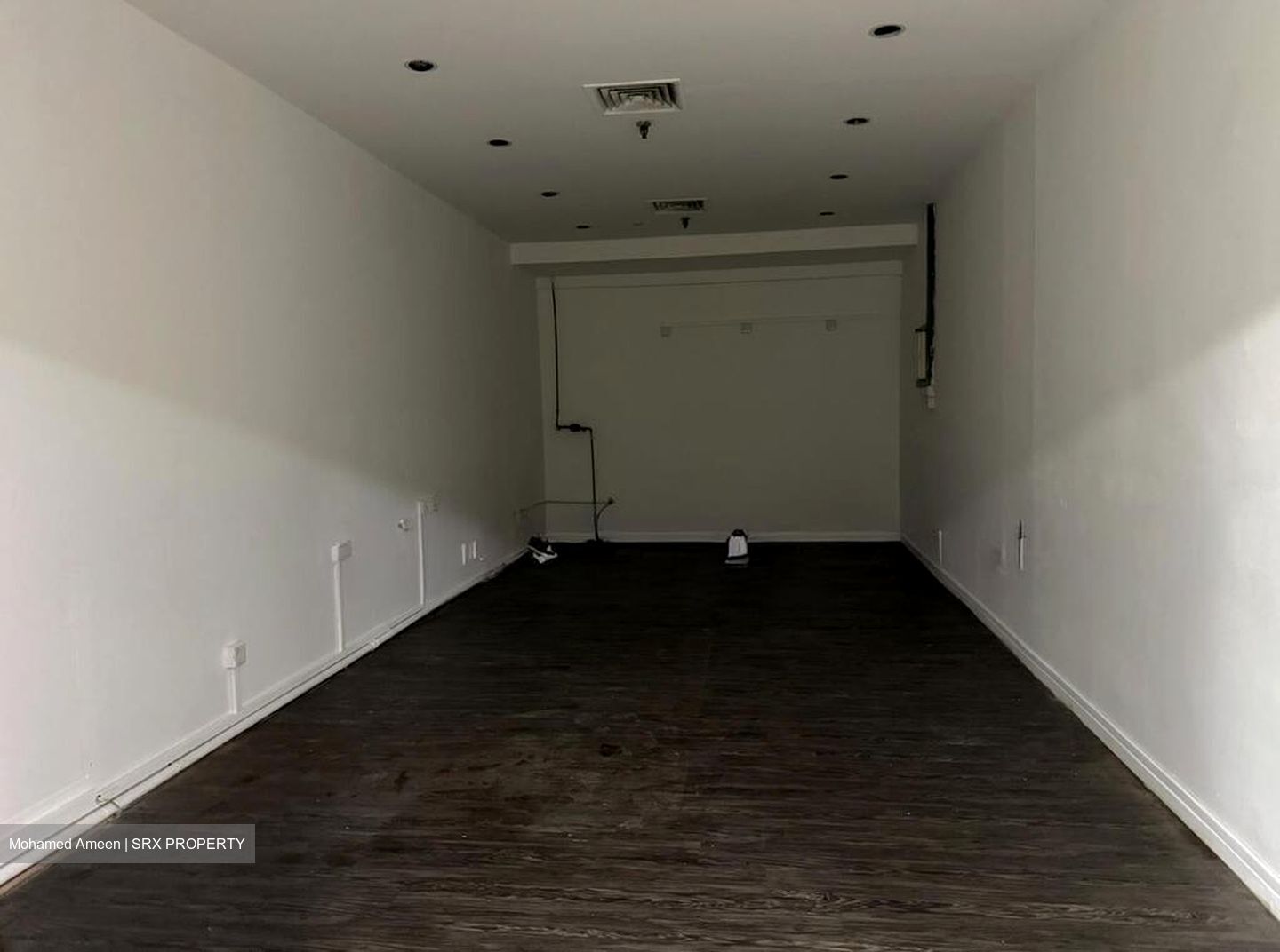 Grand Hyatt Singapore (D9), Retail #499279511